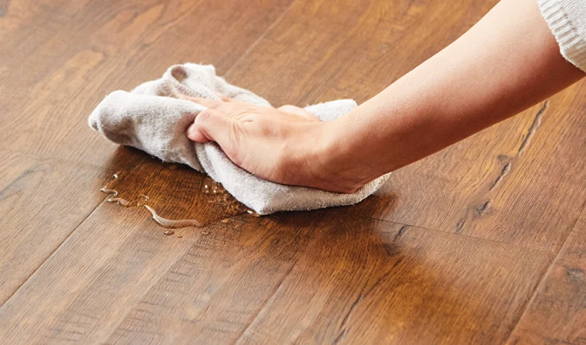 How to Clean Engineered Hardwood Floors With Vinegar