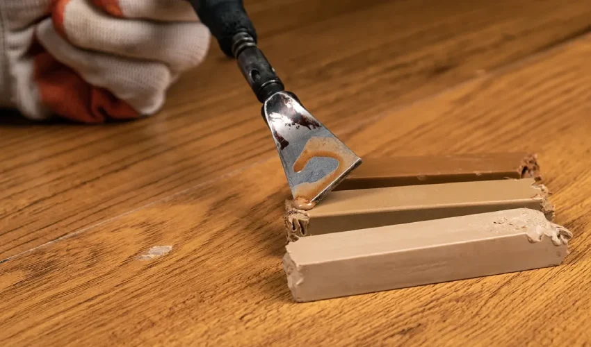 How to Fix Deep Scratches on a Wood Floor