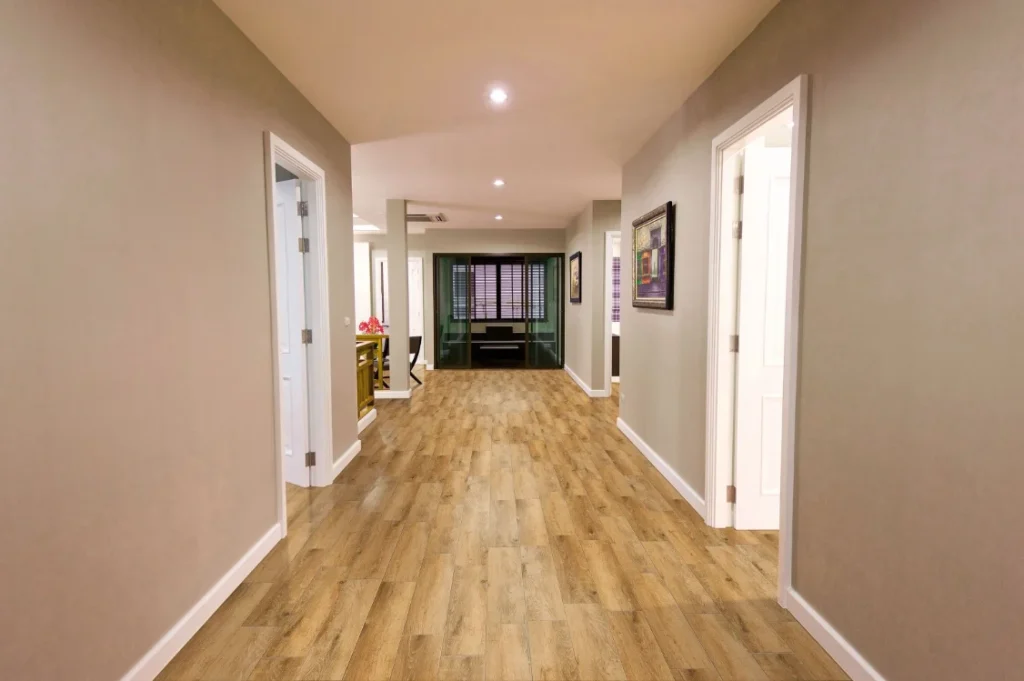 Lvt flooring for hallway