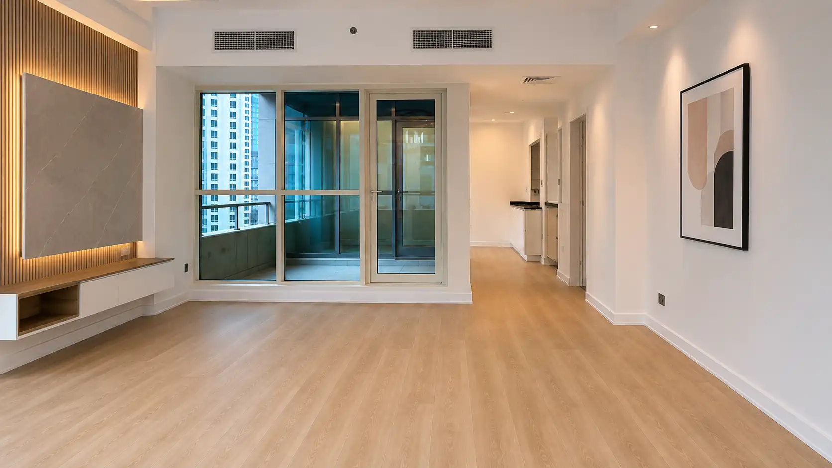 spc flooring and skirting