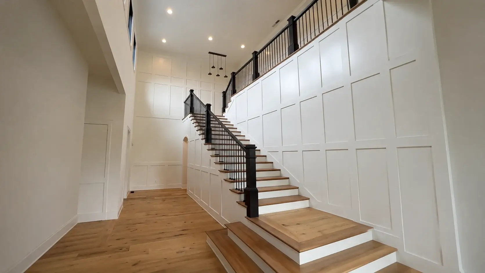 Picture-Frame Molding